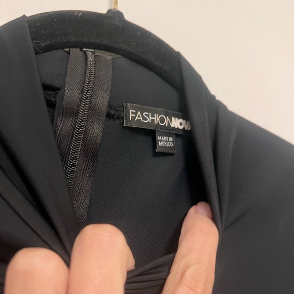 Black mock neck maxi dress - Picture 3 of 3